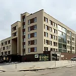 Dzuku Apartment 11